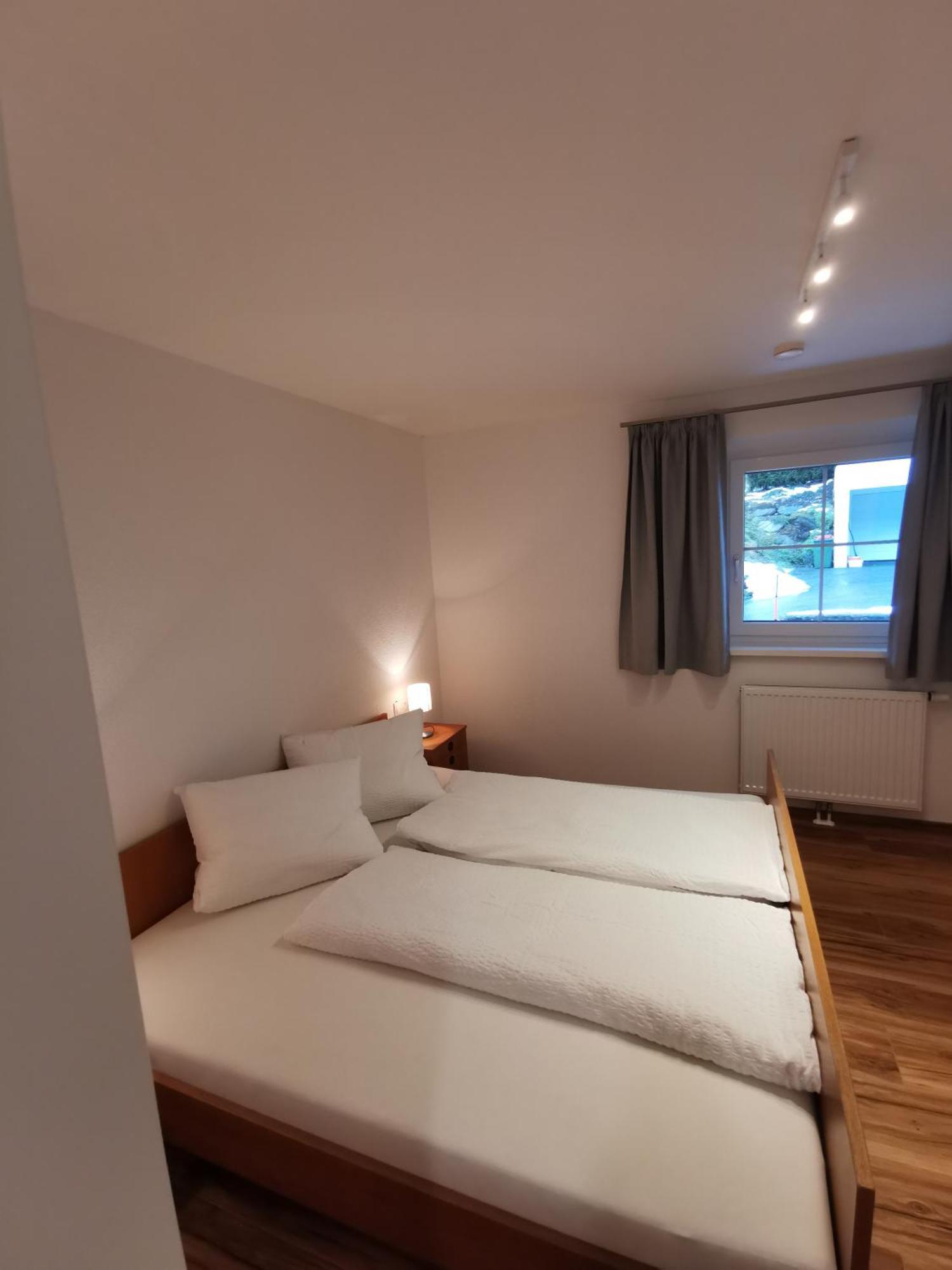 Apartments Haus Schoen - Preise Inclusive Pitztal Sommer Card 제르젠스 객실 사진