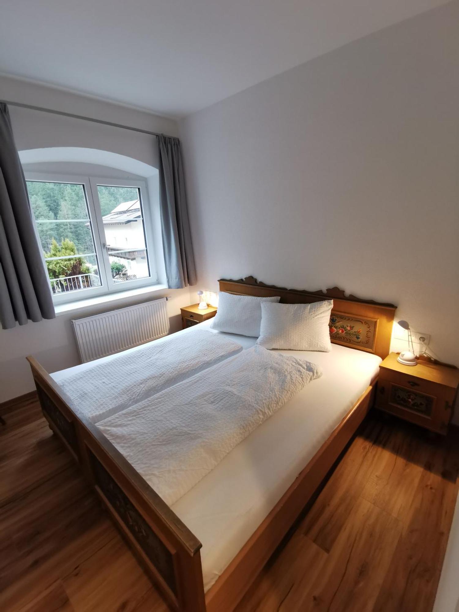 Apartments Haus Schoen - Preise Inclusive Pitztal Sommer Card 제르젠스 객실 사진
